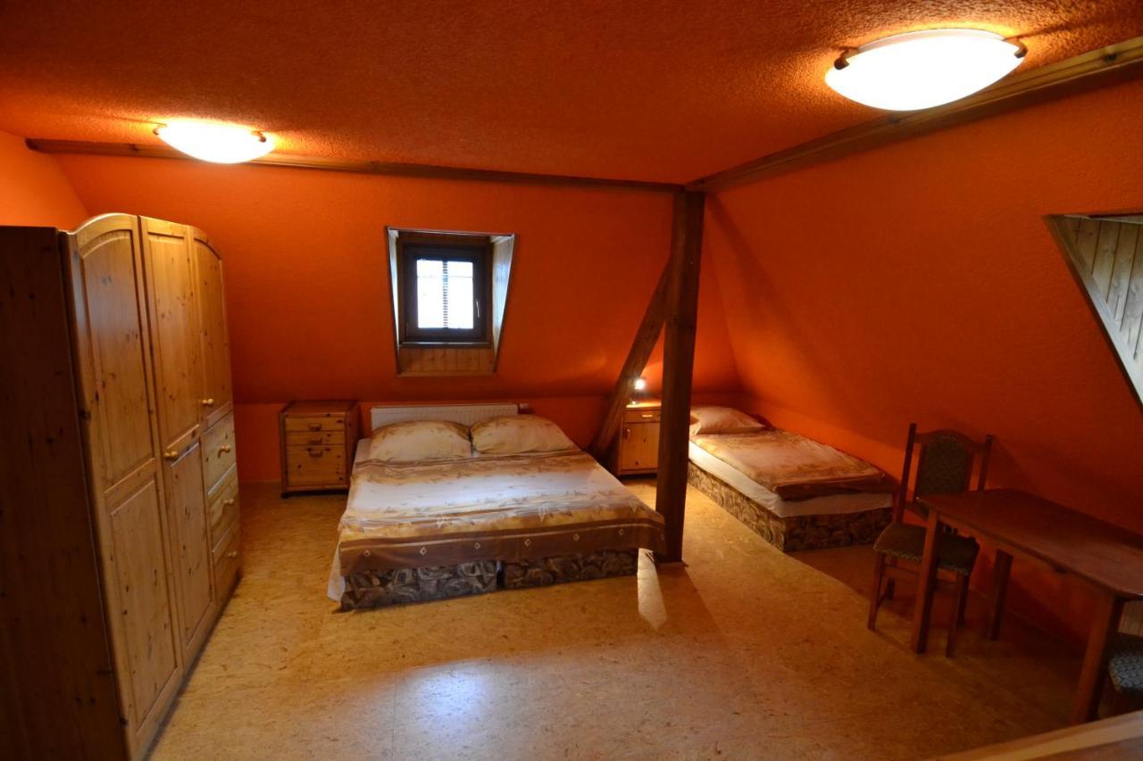 Penzion U Krkovičky Brtníky Pokoj fotografie